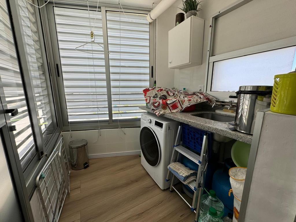 APARTAMENTO DE 3 DORMITORIOS EN ALQUILER TEMPORAL - PLAYA B