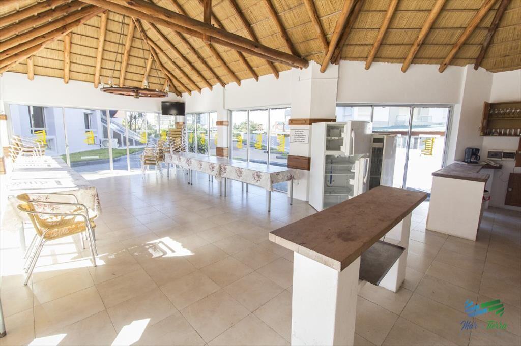 Vendo apartamento 2 dormitorios con vista al mar