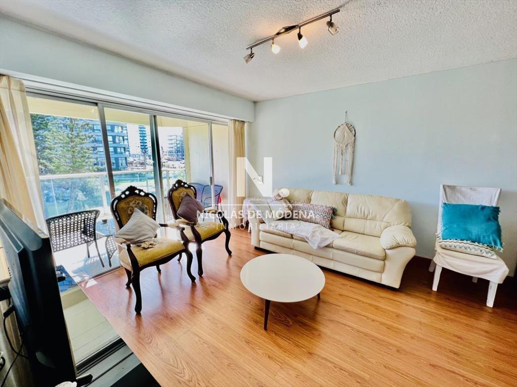 Se vende apartamento de 2 dormitorios en Roosevelt Punta de