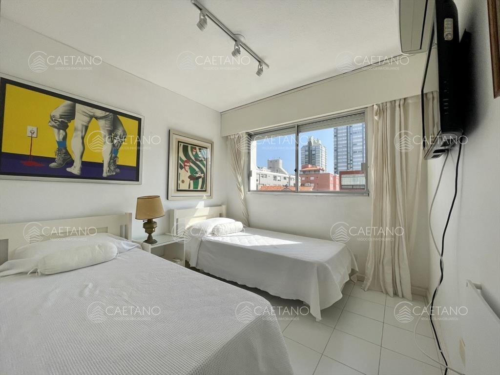 Venta apartamento 2 dormitorios, Playa Brava -