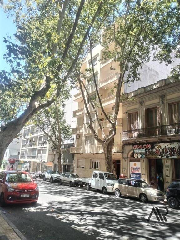 Venta de apartamento 3 dormitorios 2 baños en Centro de ...