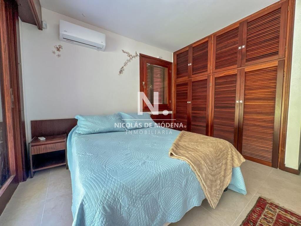 En venta casa de 4 dormitorios, impecable en San