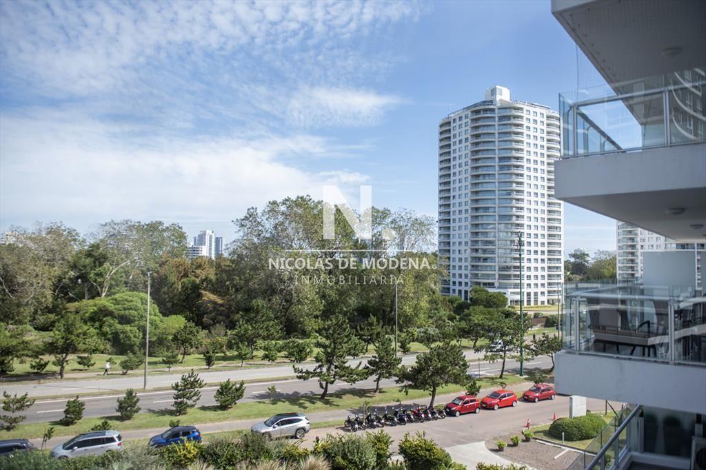 En venta apartamento de 3 dormitorios, con vista espectacul