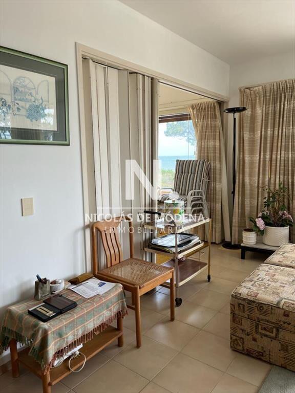 Vende apartamento en Mansa - Punta del Este de 3