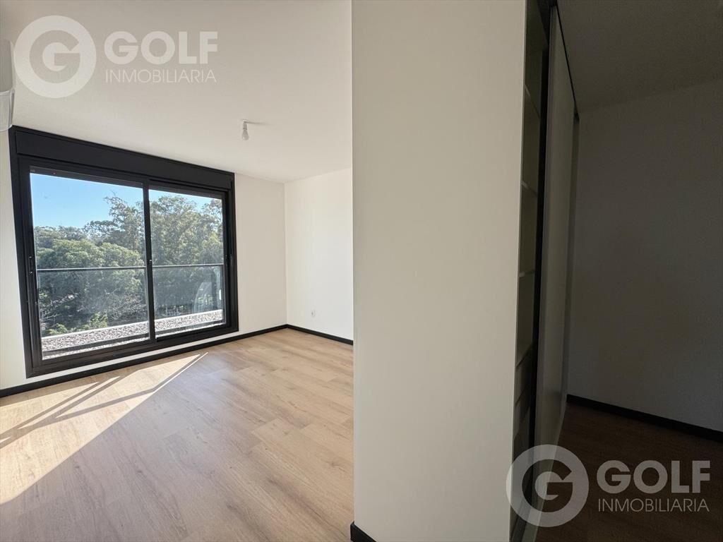 Venta de Penthouse Esquinero de 3 Dormitorios en Barra de C
