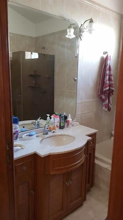 RESIDENCIA DE NIVEL EN UNA SOLA PLANTA PROXIMO A RBLA