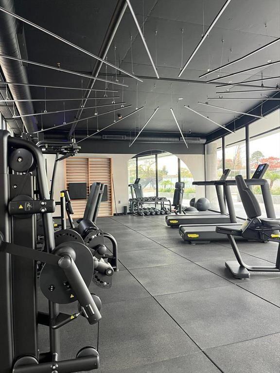 Apartamento de dos dormitorios en venta en Parque Roosevelt