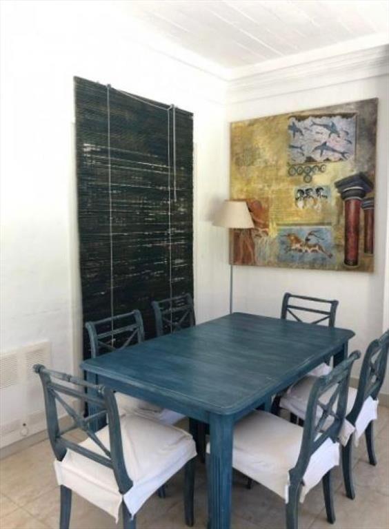 CASA EN VENTA DE 3 DORMITORIOS EN LA BARRA