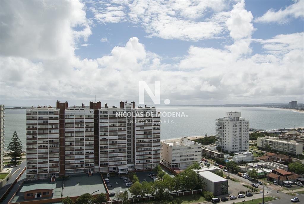 Hermoso Departamento en venta en zona de la
