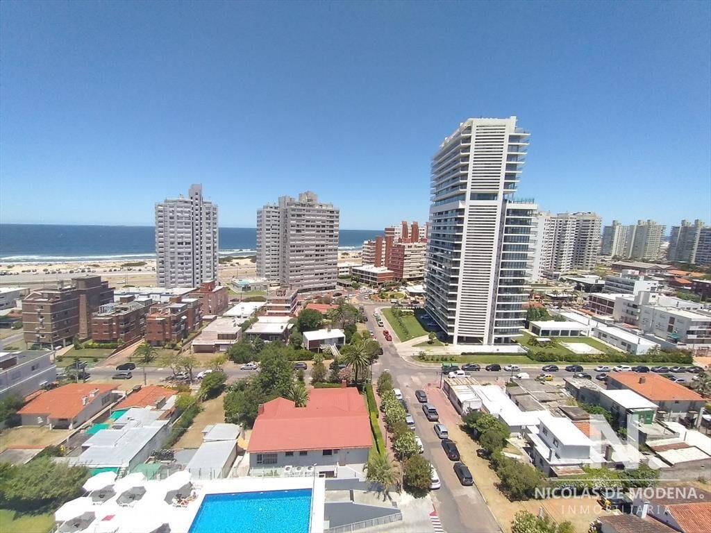 Apartamento en Punta del Este, Brava