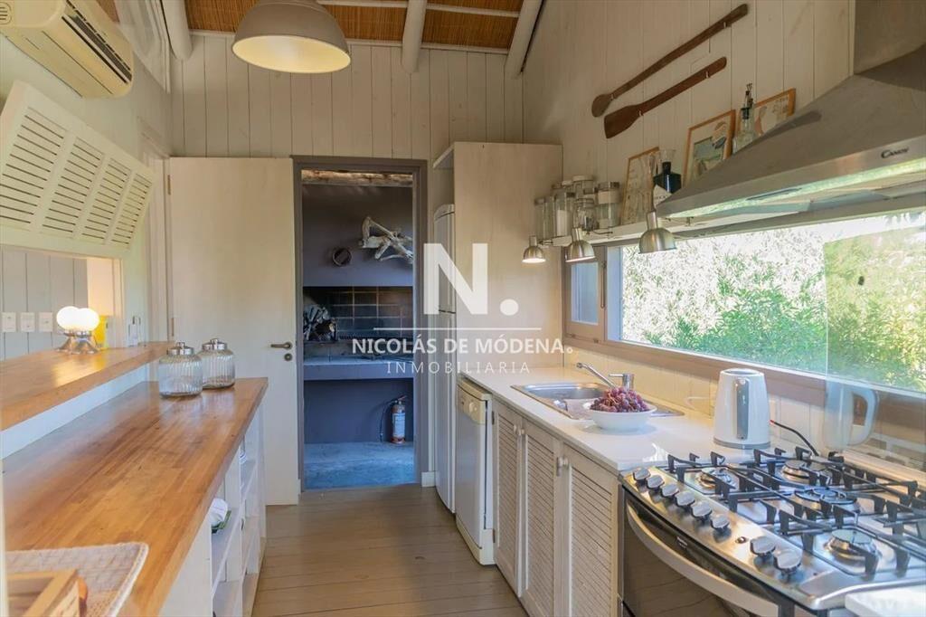 En Jose Ignacio, hermosa casa con 3 suites
