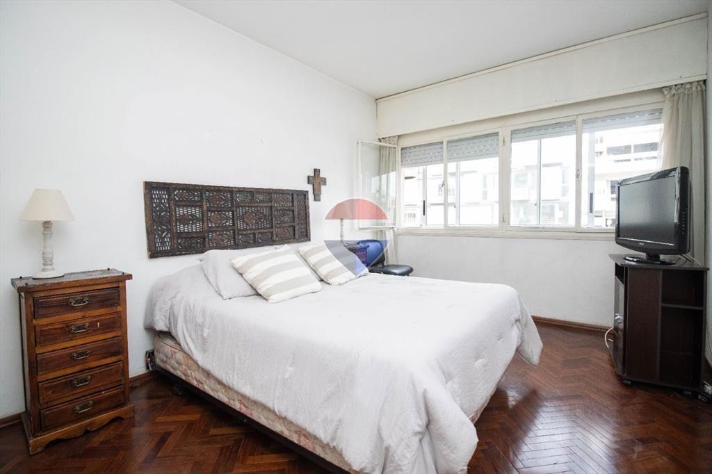 VENTA APARTAMENTO 4 DORMITORIOS PUNTA CARRETAS
