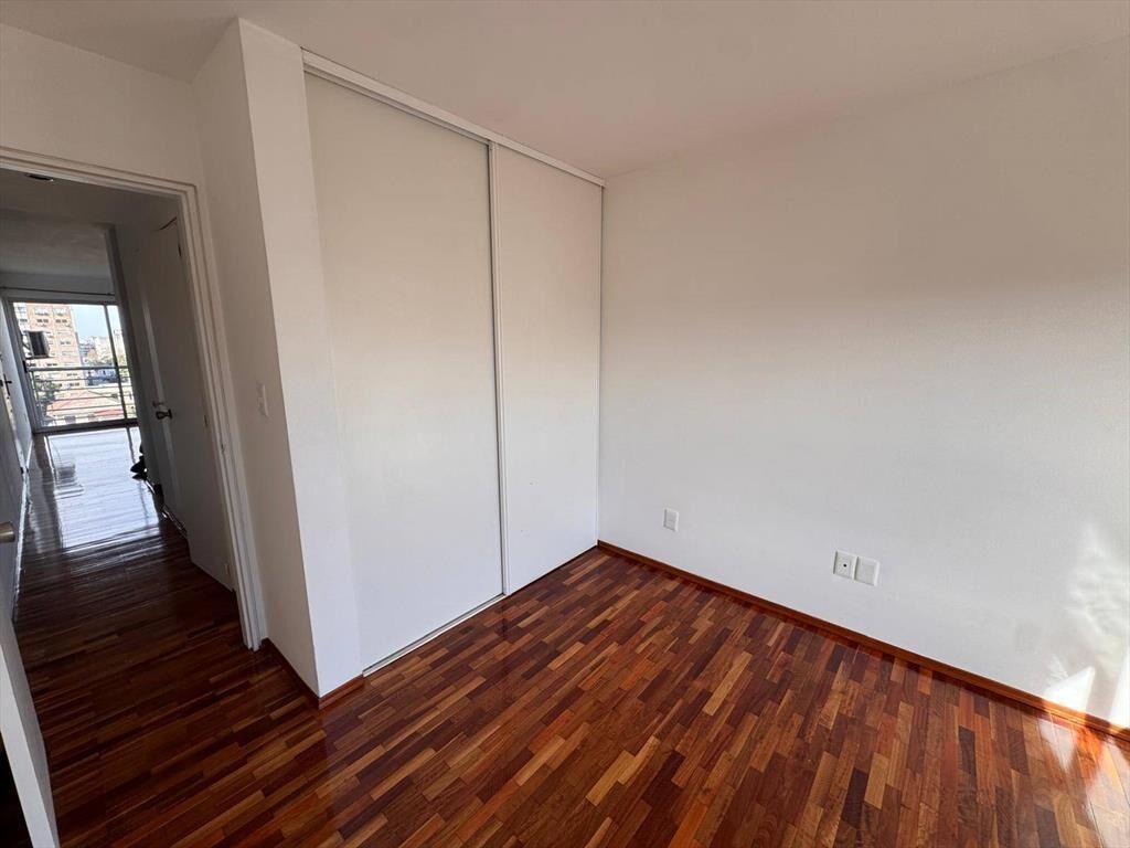 Alquiler de Apartamento en Enrique Muñoz con 1 dormitorio en