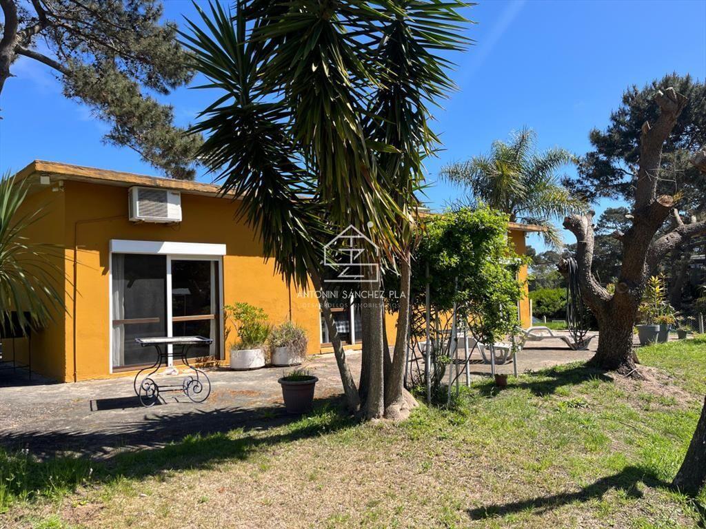 VENTA CASA 3 DORMITORIO PUNTA BALLENA-CLUB DEL