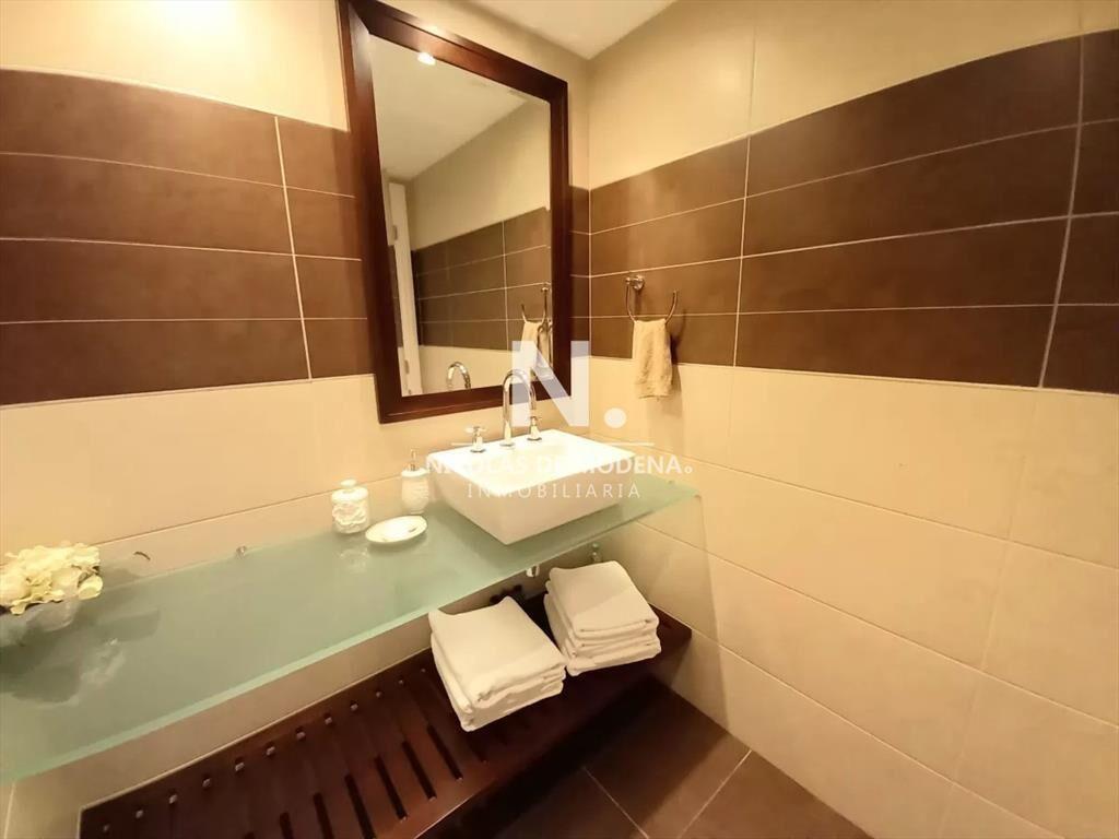 Apartamento de 3 dormitorios. Torre Imperiale.