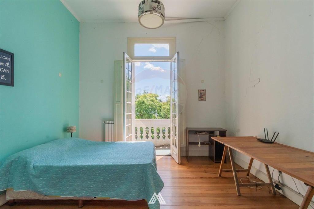 VENTA CASA DE ESTILO, SOBRE AV BUSCHENTAL, PRADO