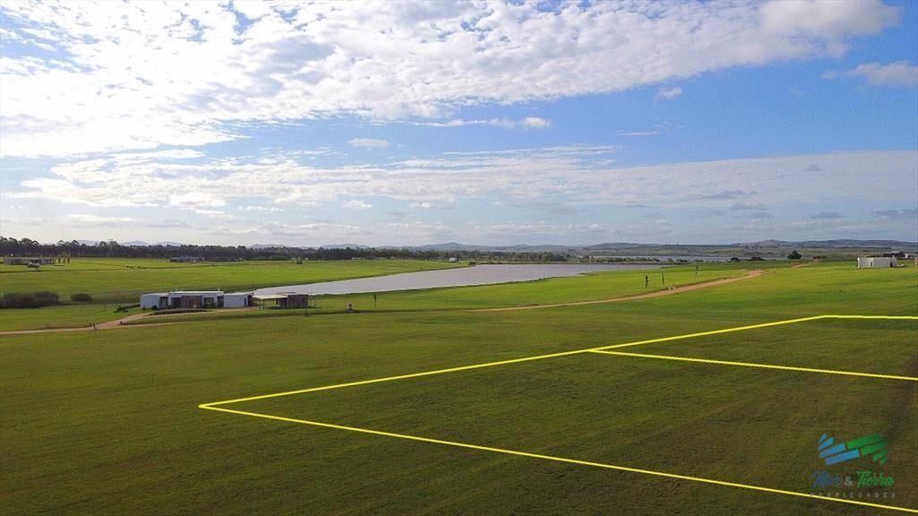 Venta de  terreno proximo al aeropuesrto de Punta