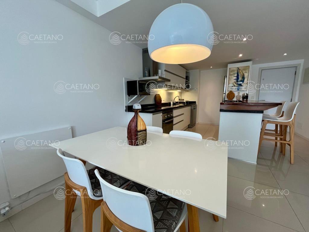 Apartamento en venta 3 dormitorios- Playa Brava -