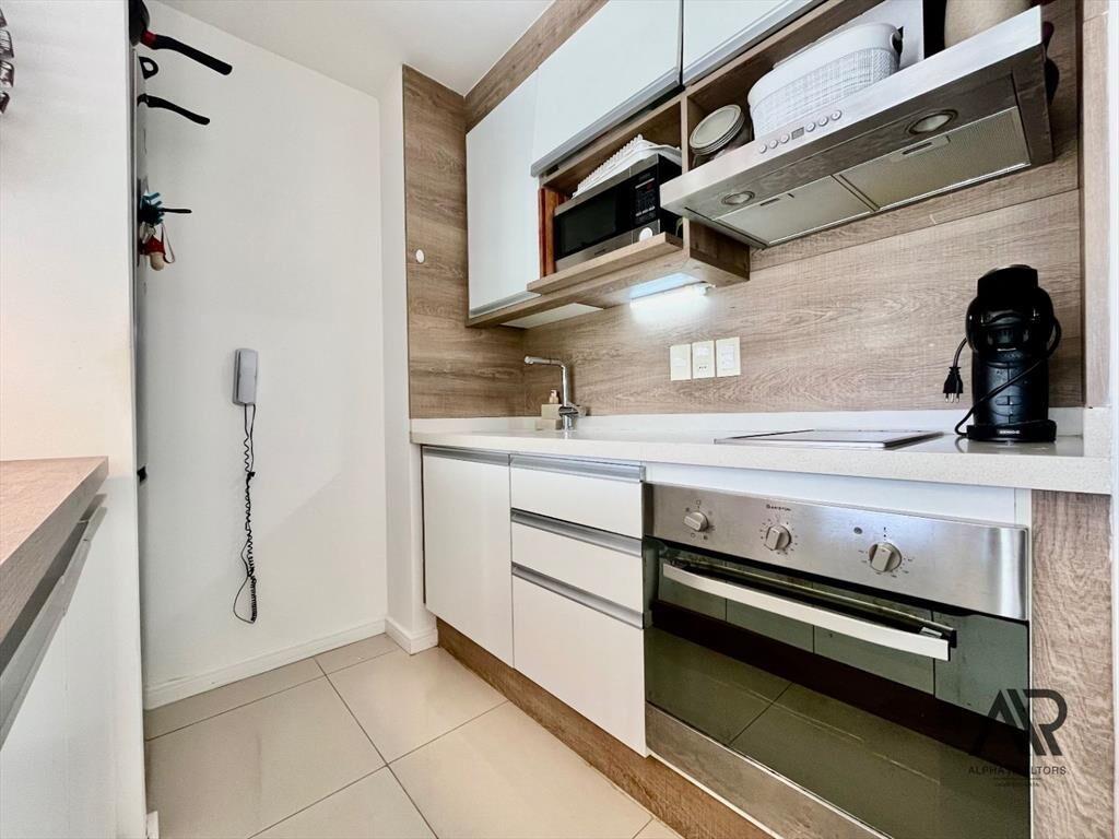 Apartamento en venta c/ cochera en Playa Mansa