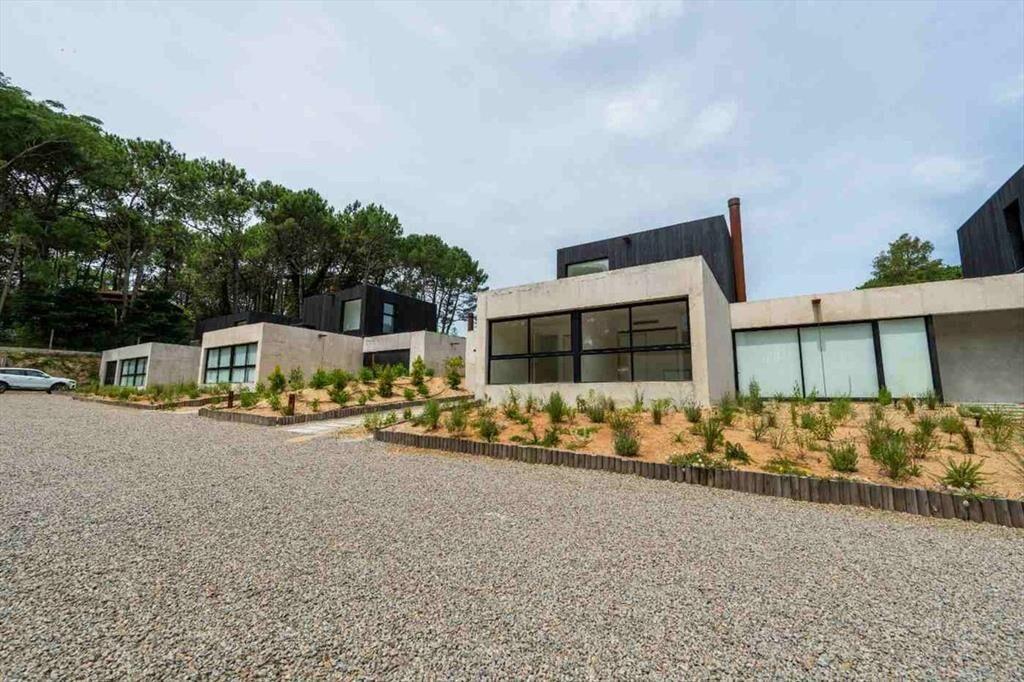 Venta Casa, Club del Lago, Punta Ballena, Financia