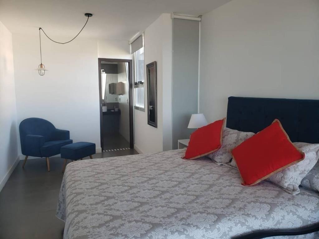 Apartamento en venta de 2 dormitorios c/ cochera en Play...
