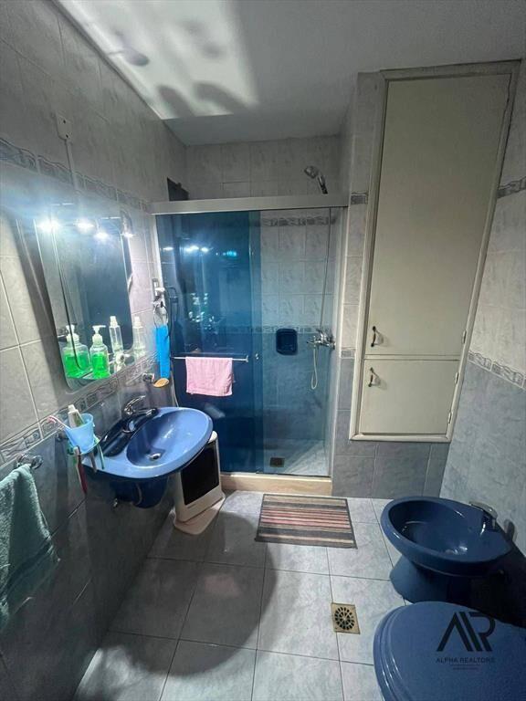 Apartamento en venta c/ cochera en Aguada
