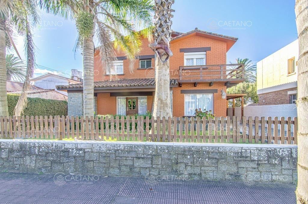 Venta casa de 6 dormitorios - PenÃ­nsula, Punta