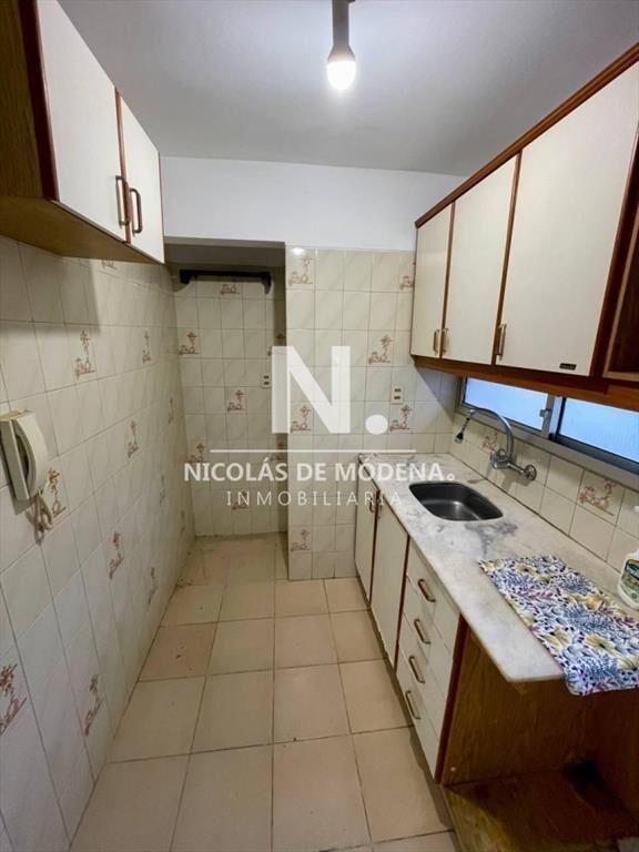 Vende departamento de 2 dormitorios con Garaje,