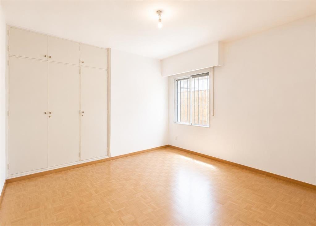 Venta Apartamento 3 dormitorios, planta baja con amplio pat