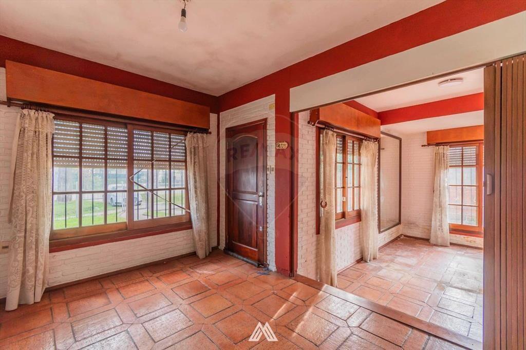 Venta casa 3 dormitorios en Pando con gran terreno