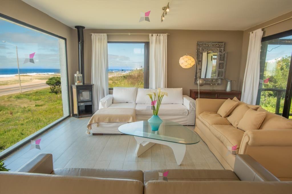 Casa en venta con vista al mar