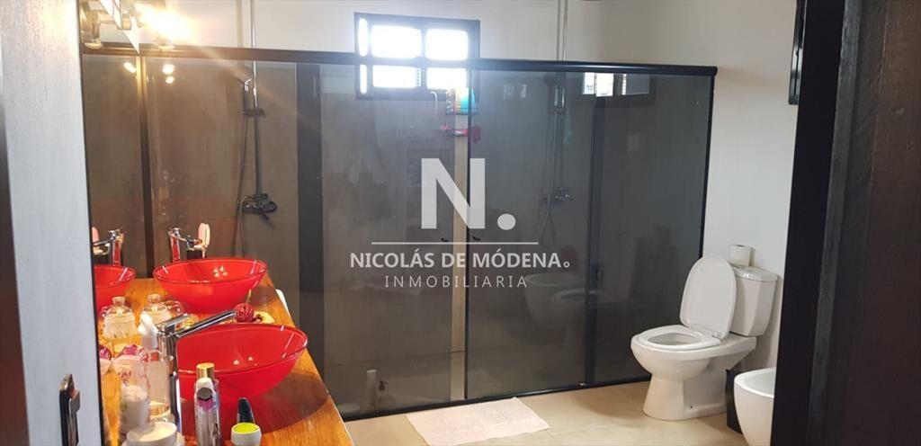 Casa de 4 dormitorios en venta en Barrio San