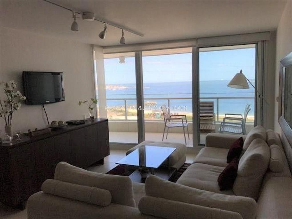 Apartamento en venta de 2 dormitorios en Season