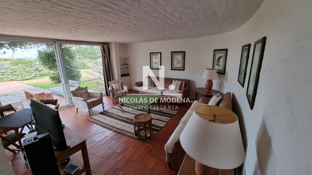 Casa en Rincon del Indio, 3 dormitorios *