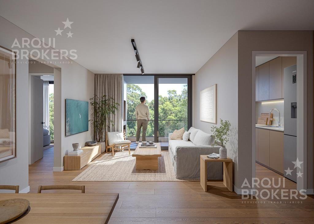 Apartamento de tres dormitorios en venta en Parque Rivera -