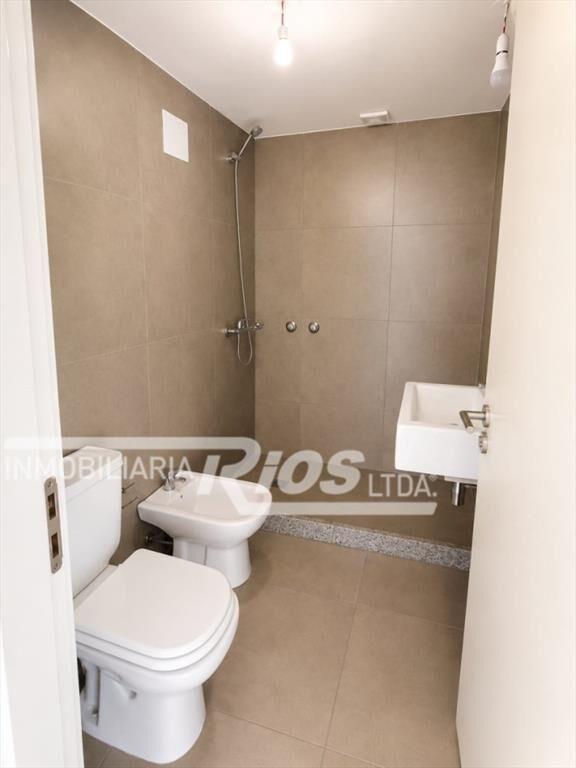 Apartamento de 2 dormitorios en Barrio Sur. A