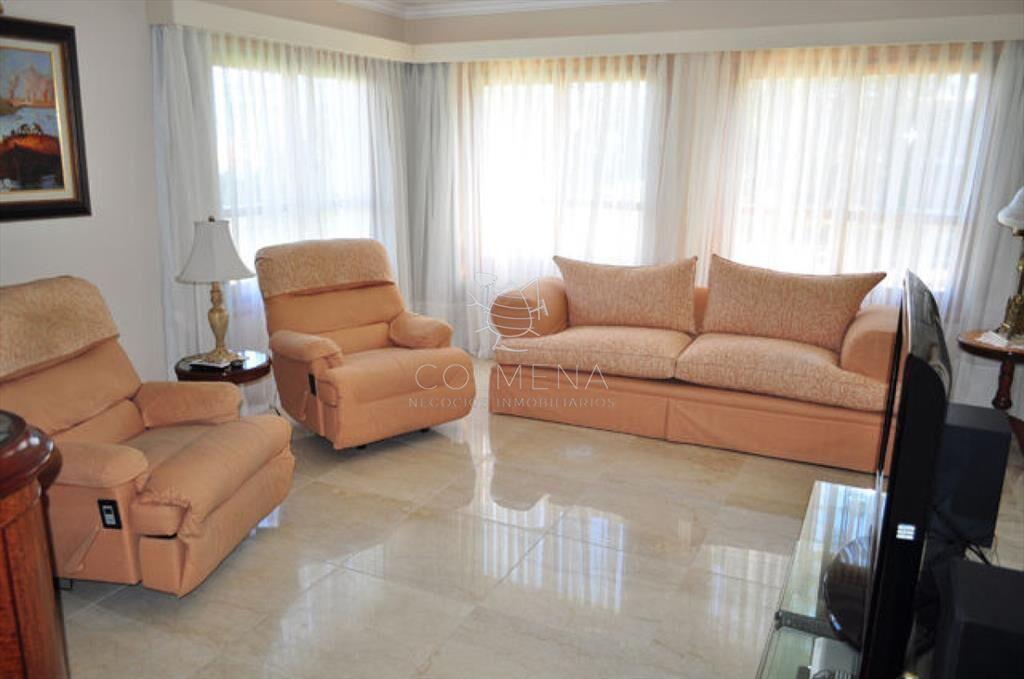 Casa en Mansa, 5 dormitorios ABIERTO A NEGOCIOS,