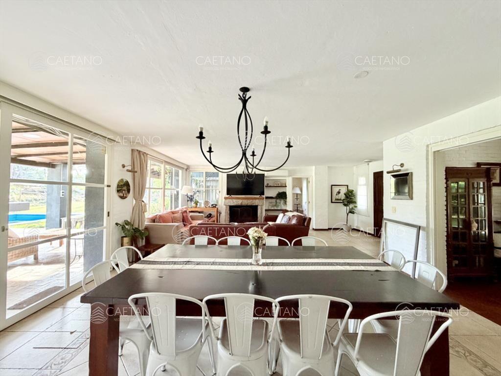 Alquiler. Casa 6 dormitorios. Punta del Este