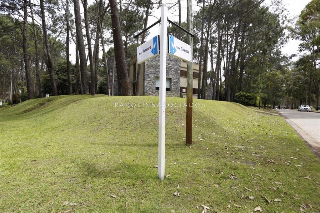 Casa en venta dentro del complejo Solanas.