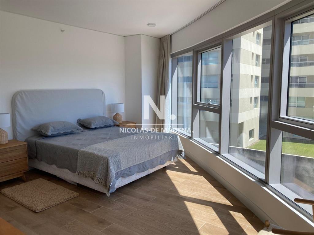 Departamento de 2 dormitorios en venta frente al