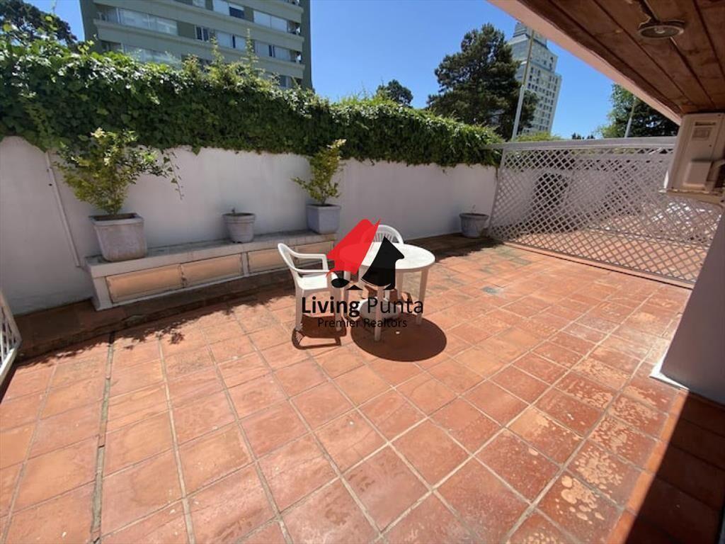 Apartamento a pocos metros del mar
