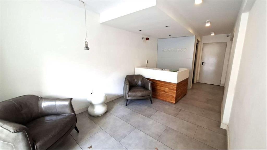 VENTA O ALQUILER POCITOS 2 DORMITORIOS 2 BAÑOS PISCINA GIMN