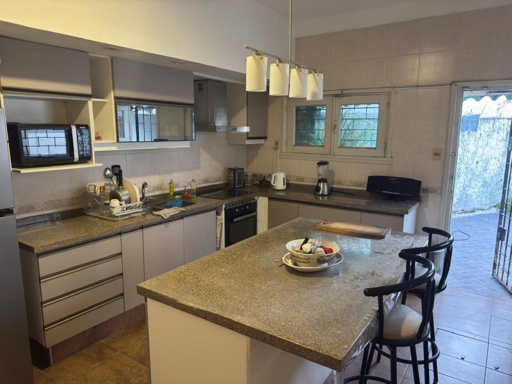 Venta casa 3 dorm en La Blanqueada. Próx. 8 de Octubre