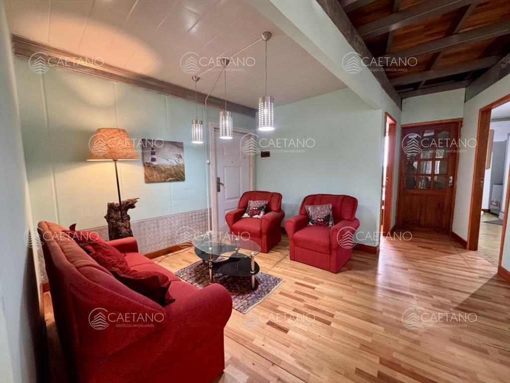Venta casa container 3 dormitorios. Sauce de