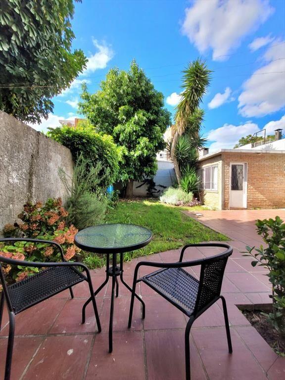 Venta casa impecable en La Blanqueada ...