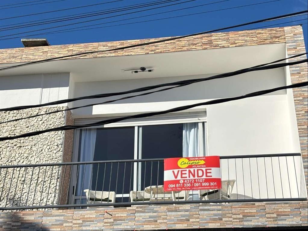 Venta de Apartamento 3 dormitorios en Atlántida con parrill