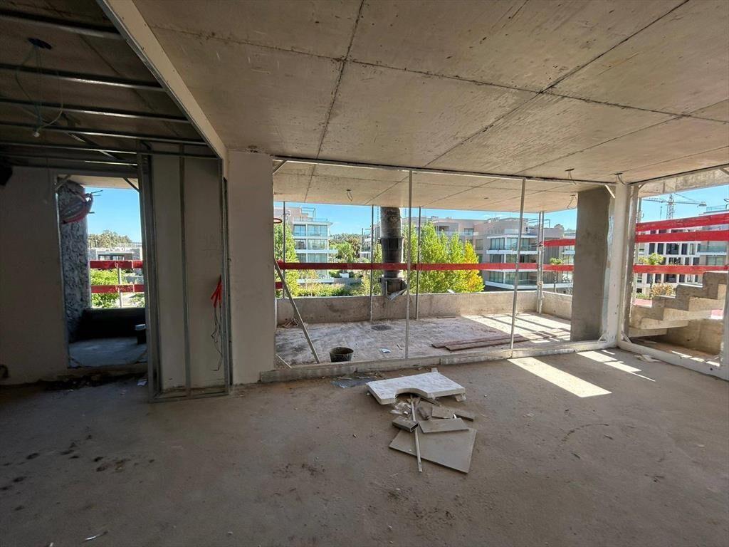 Venta de Apartamento con 3 dormitorios en Barrio parques - E