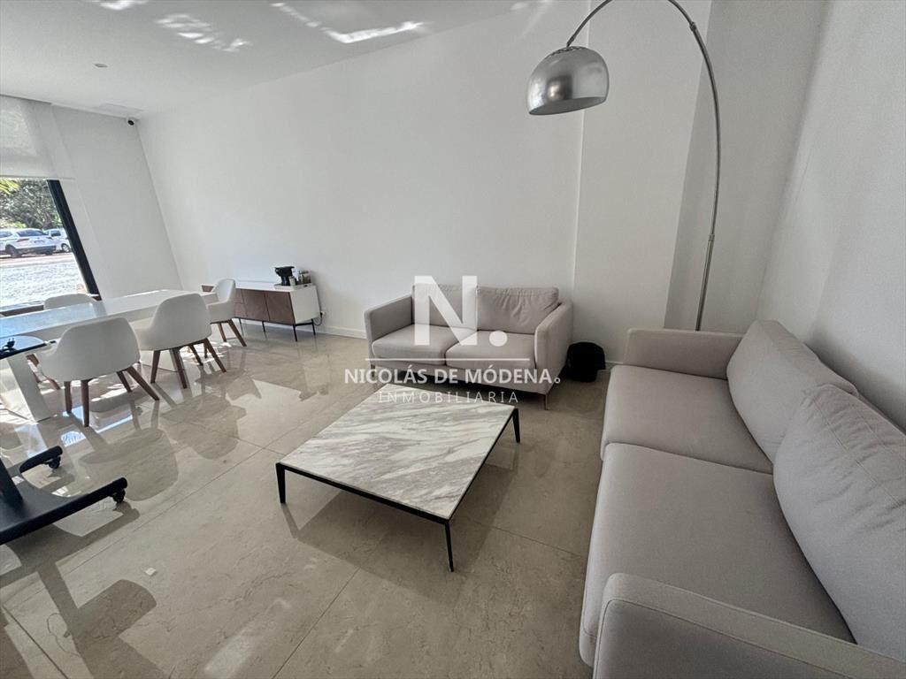 Vende apartamento en  Aidy Grill - Punta del Este