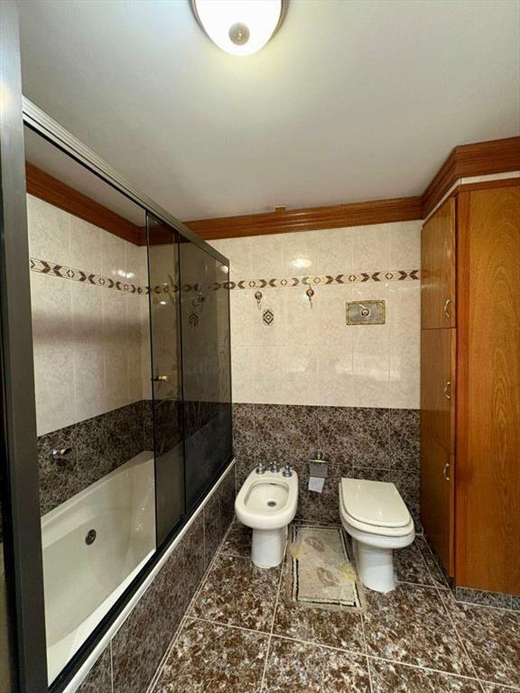 Venta de hermosa semi planta frente al Golf...