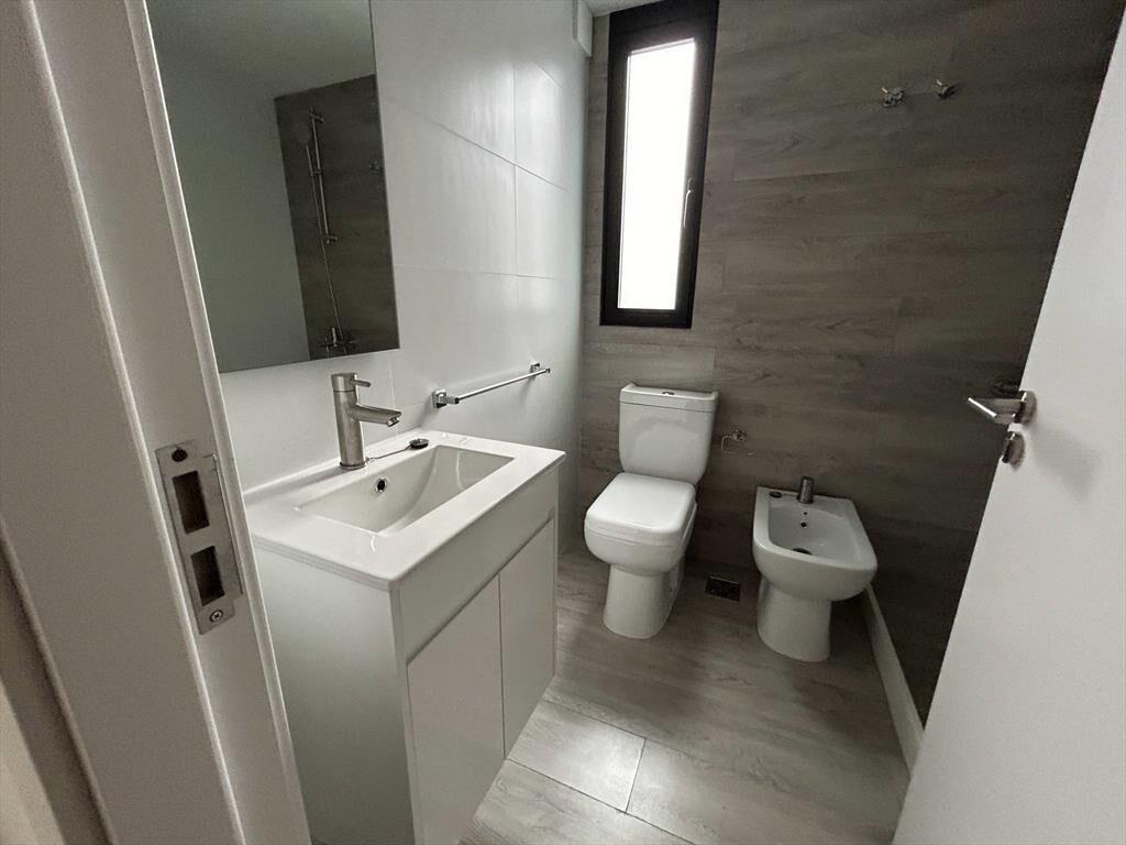 Venta de Apartamento con 1 dormitorio y garage en Cordón Sur